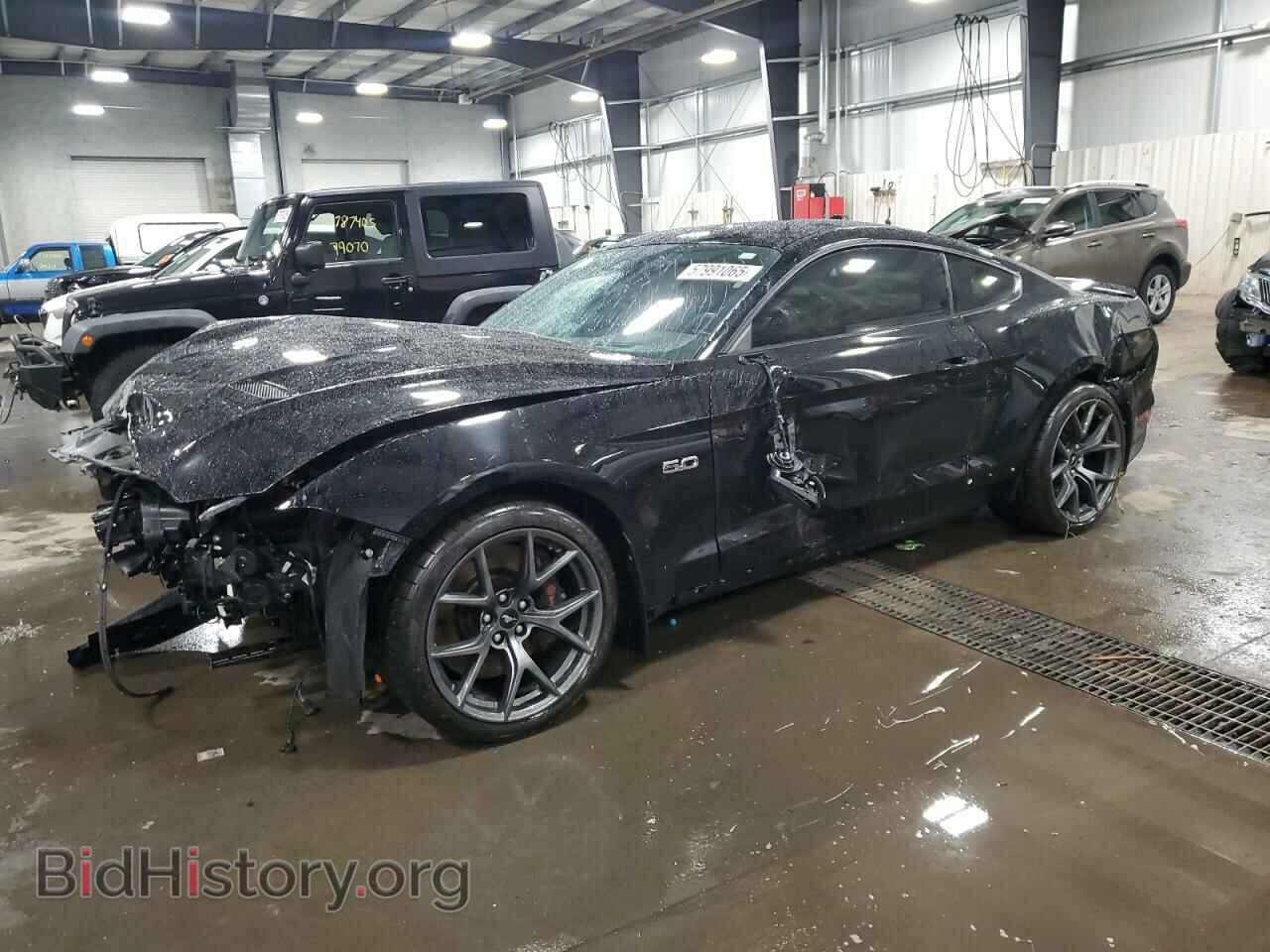 Photo 1FA6P8CF6L5162331 - FORD MUSTANG 2020