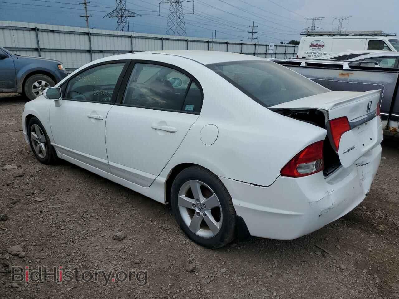 2011 HONDA CIVIC - VIN: 19XFA1F69BE008620 - Фото 2