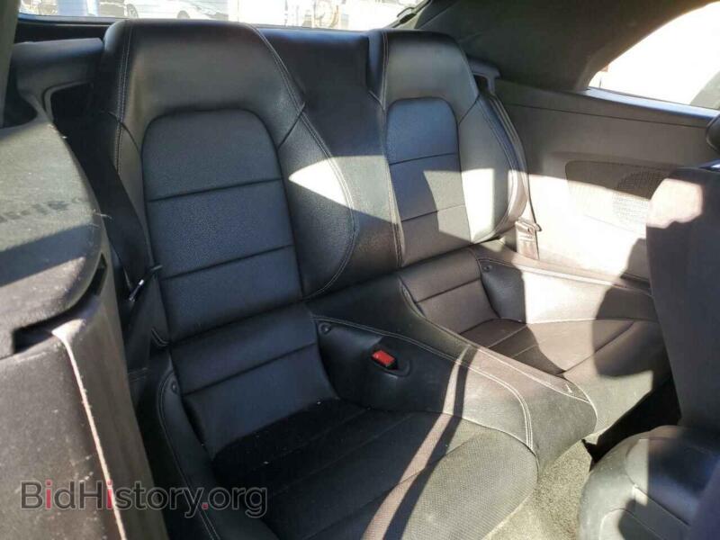 2018 Ford ALL MODELS (VIN 1FATP8UH2J5115412) — photo 10 of 13