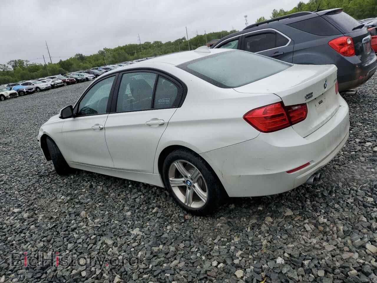 2013 BMW 3 SERIES - VIN: WBA3B3C52DF531538 - Фото 2