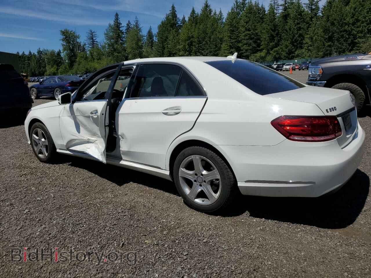 2014 MERCEDES-BENZ E-CLASS - VIN: WDDHF5KB2EA897052 - Фото 2