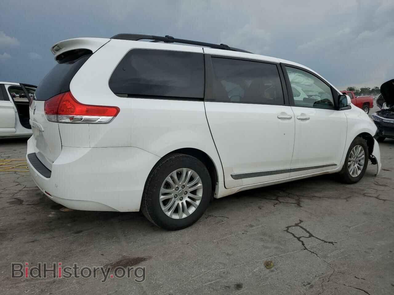 2014 TOYOTA All Models - VIN: 5TDYK3DC2ES520398 - Фото 3