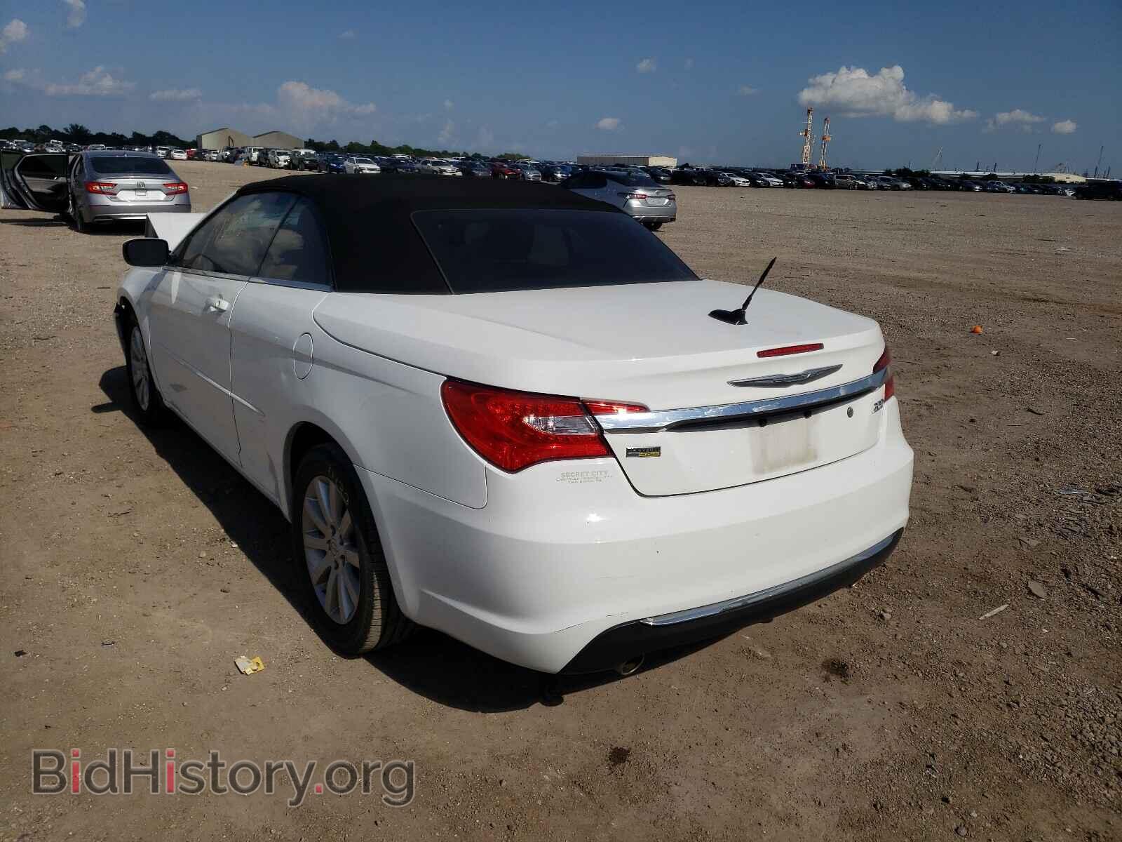 2013 CHRYSLER 200 - VIN: 1C3BCBEG6DN623556 - Фото 3