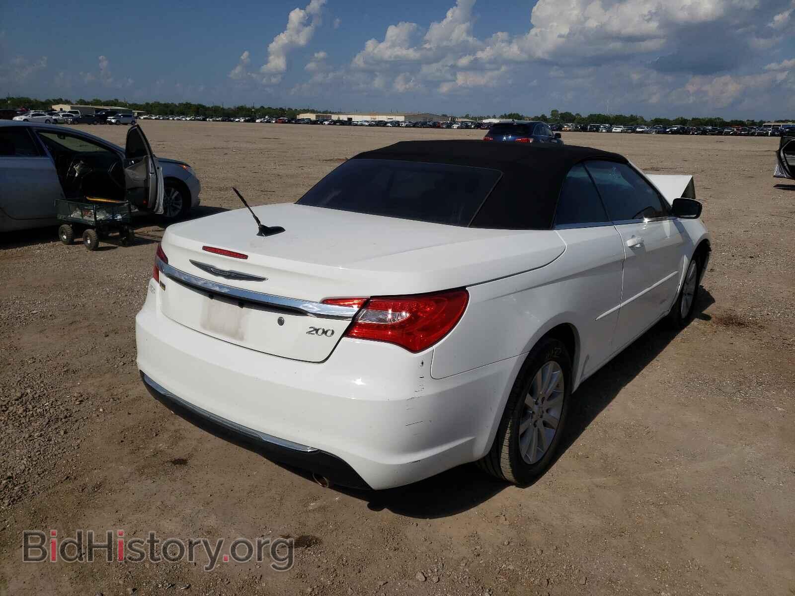 2013 CHRYSLER 200 - VIN: 1C3BCBEG6DN623556 - Фото 4