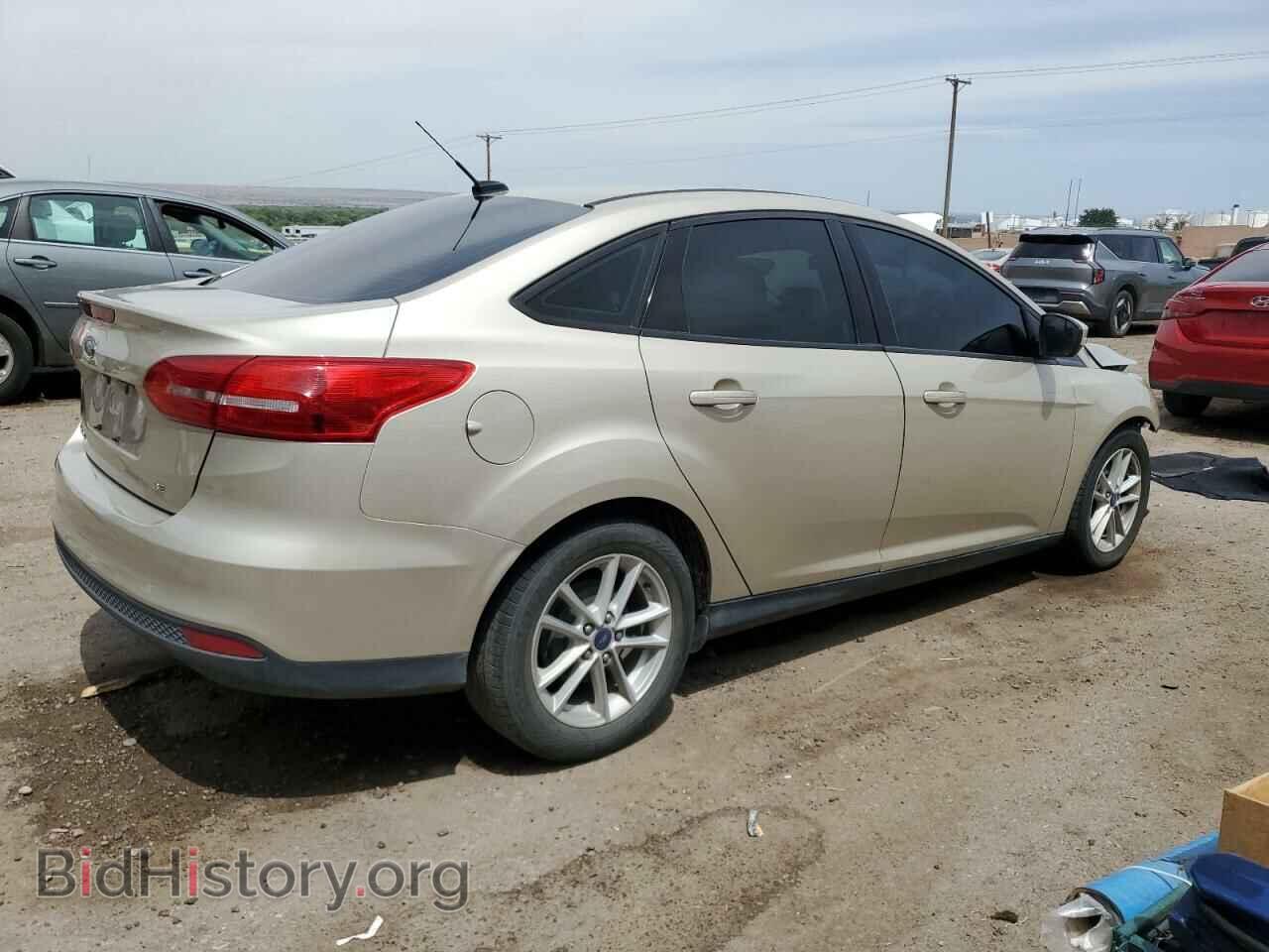 2017 FORD FOCUS - VIN: 1FADP3F2XHL254595 - Фото 3