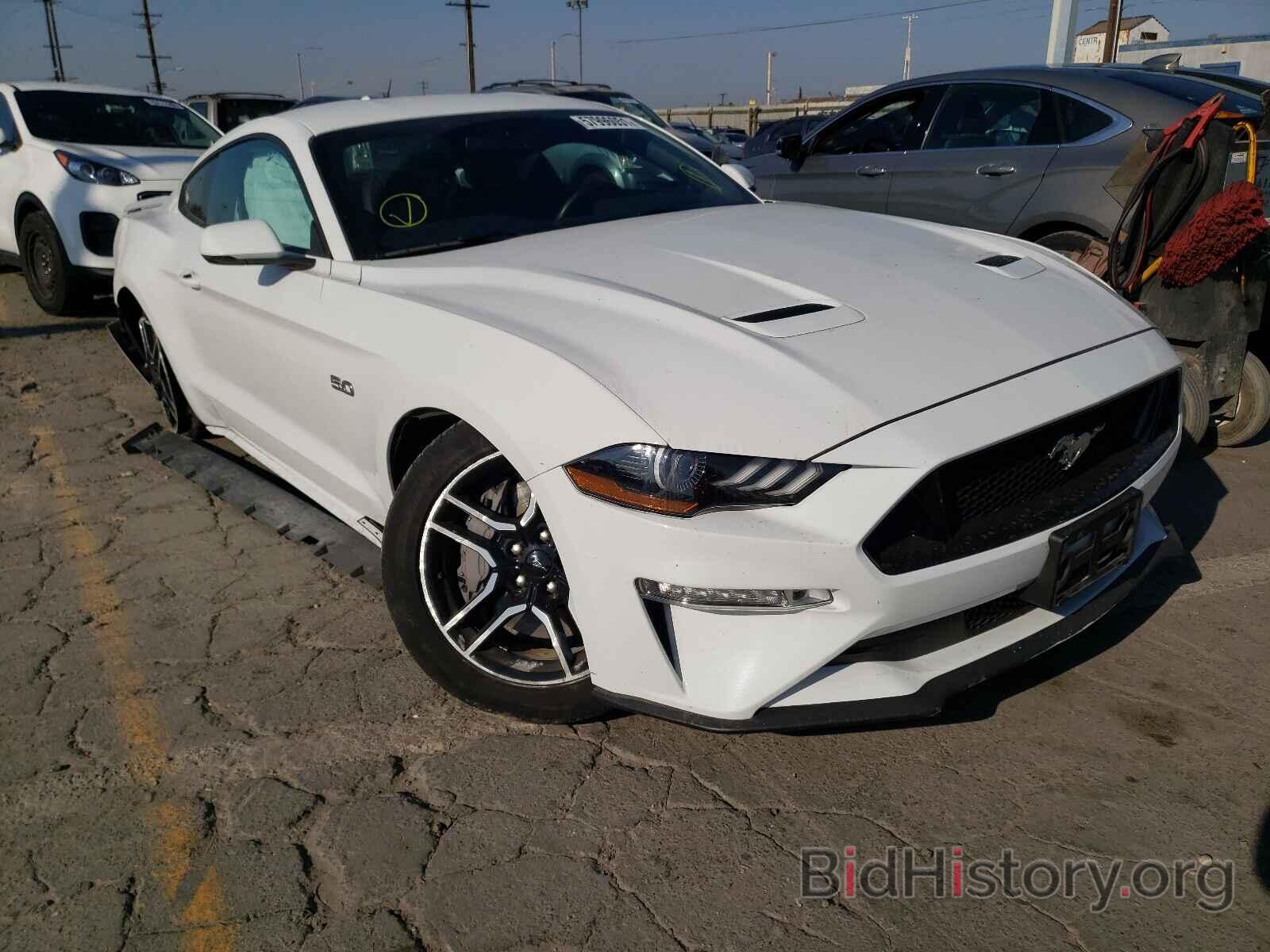 Photo 1FA6P8CF2L5136292 - FORD MUSTANG 2020