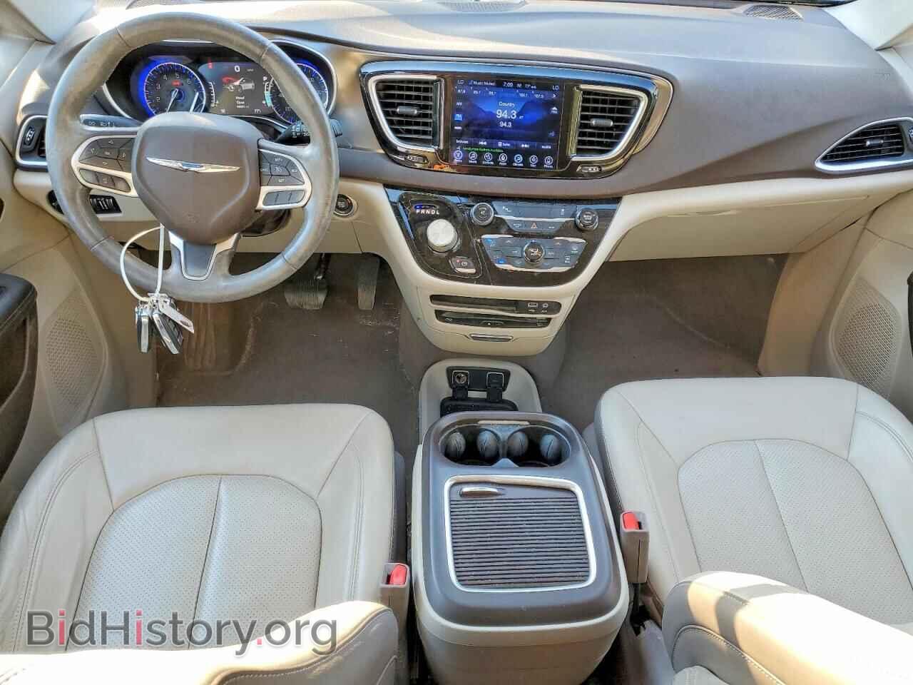 2017 CHRYSLER PACIFICA - VIN: 2C4RC1EG1HR653576 - Photo 8