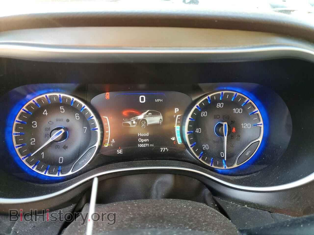 2017 CHRYSLER PACIFICA - VIN: 2C4RC1EG1HR653576 - Photo 9