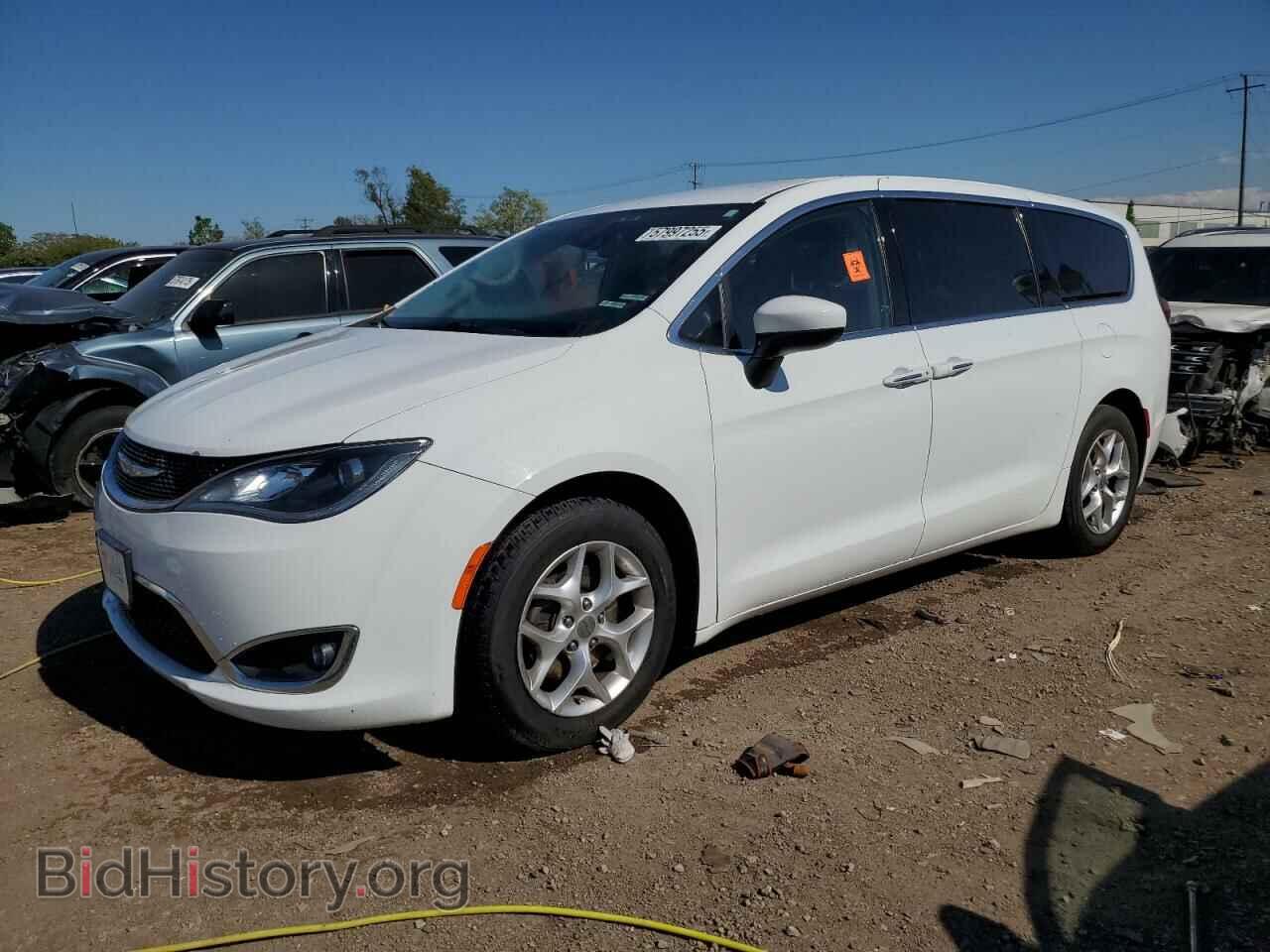 Фотография 2C4RC1BG4HR768368 - CHRYSLER PACIFICA 2017