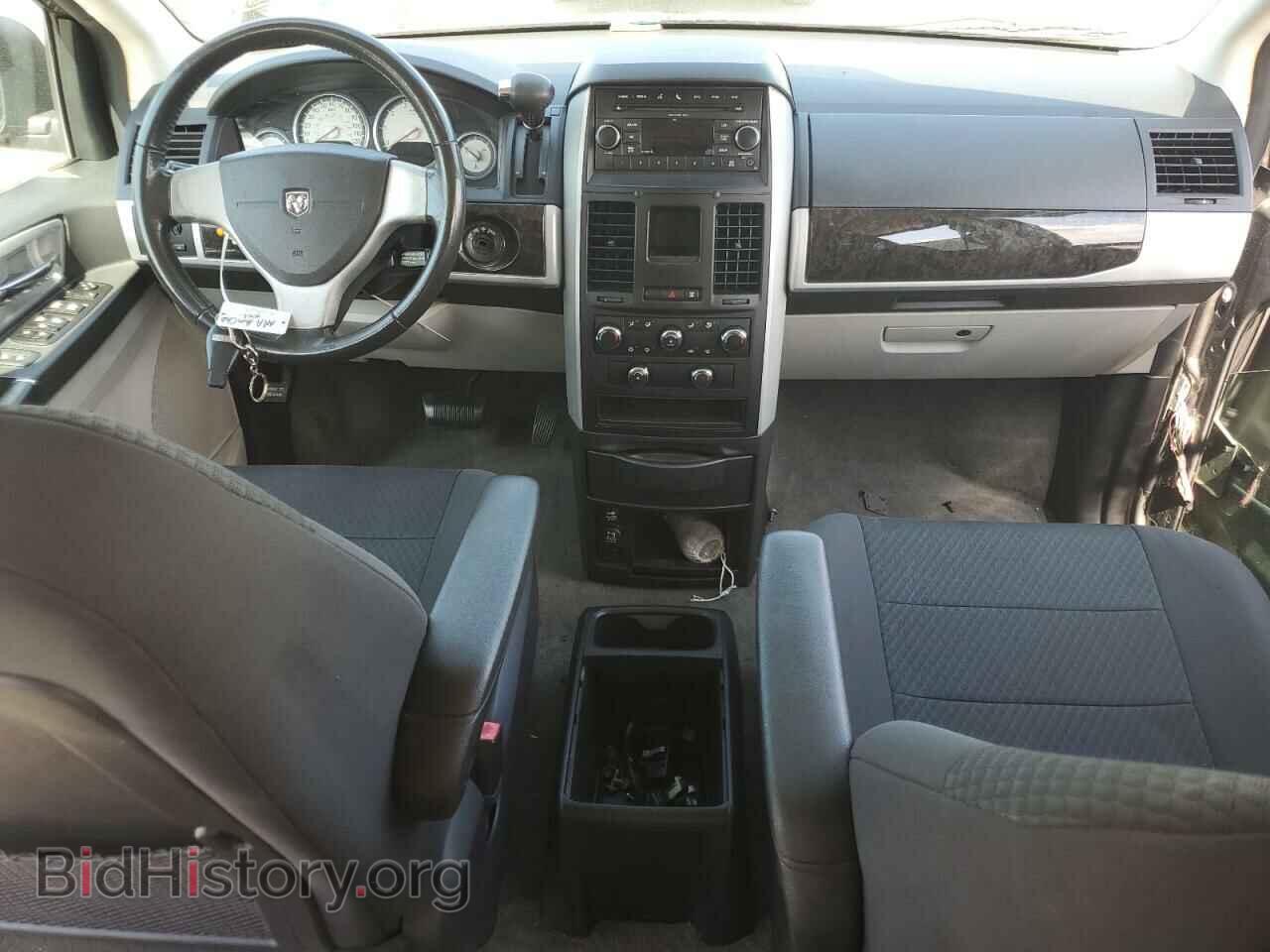 2010 DODGE CARAVAN - VIN: 2D4RN5D1XAR350075 - Фото 8