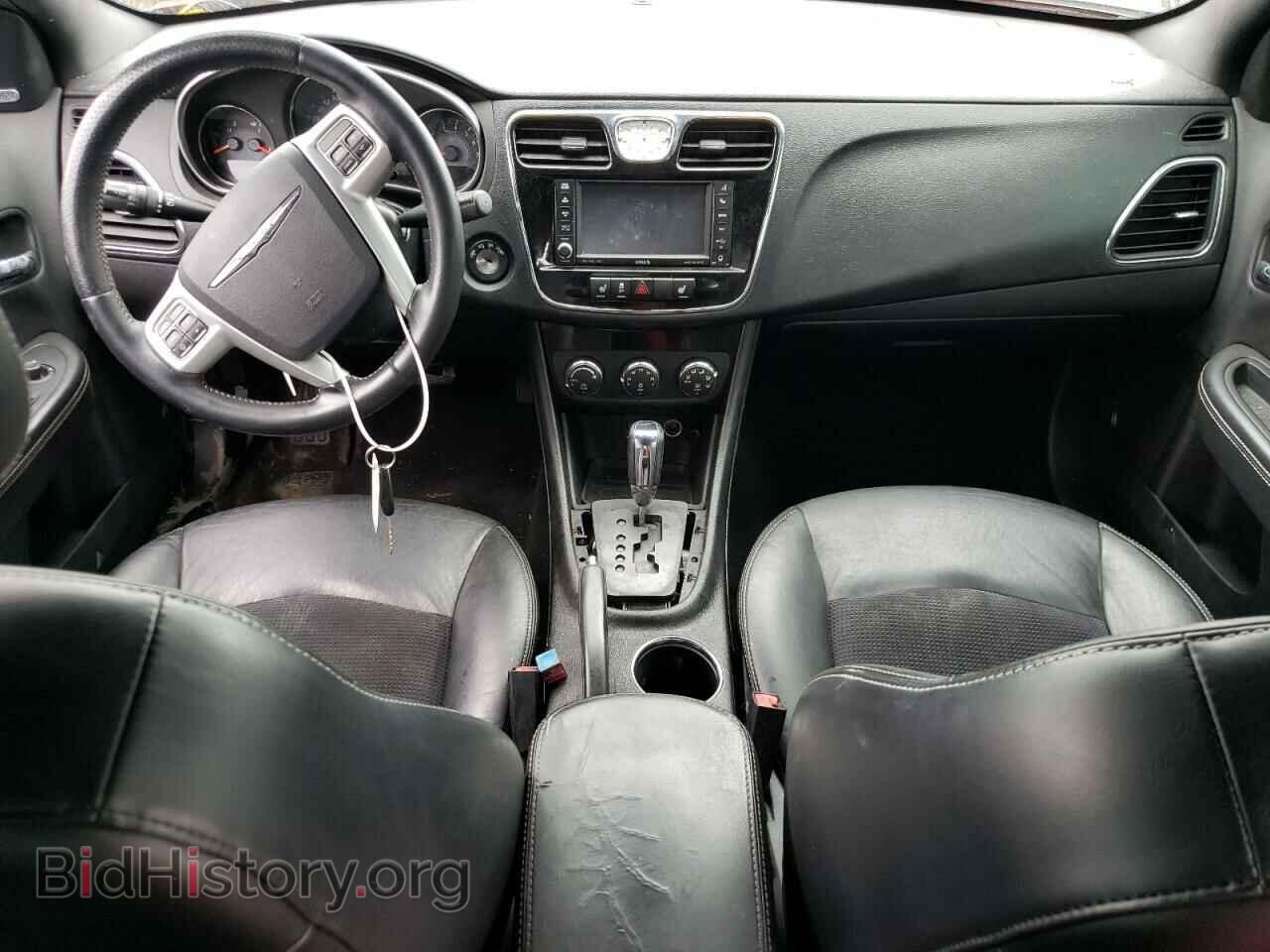 2012 CHRYSLER 200 - VIN: 1C3CCBHG0CN284484 - Фото 8