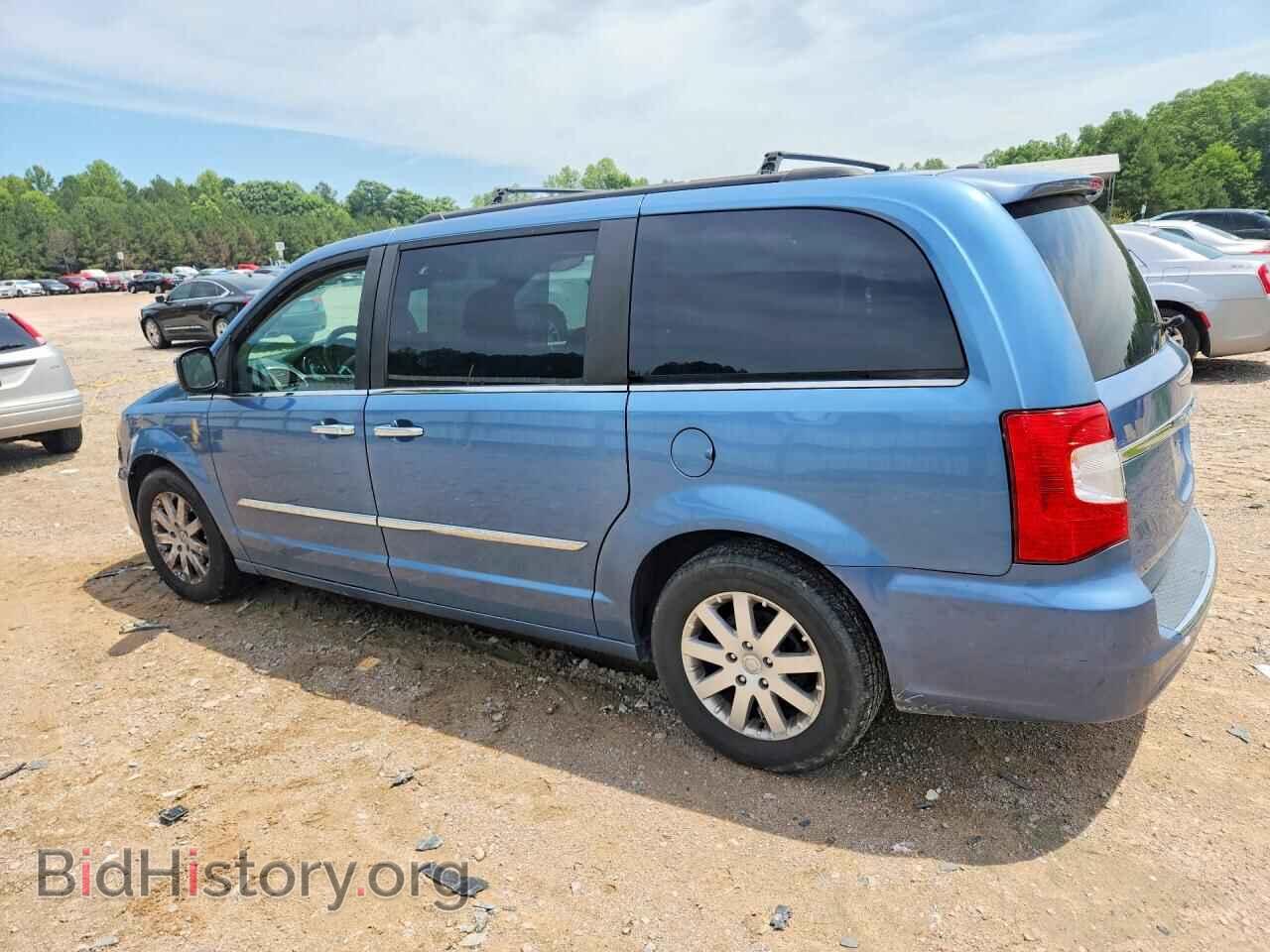 2011 CHRYSLER MINIVAN - VIN: 2A4RR8DG7BR781542 - Photo 2