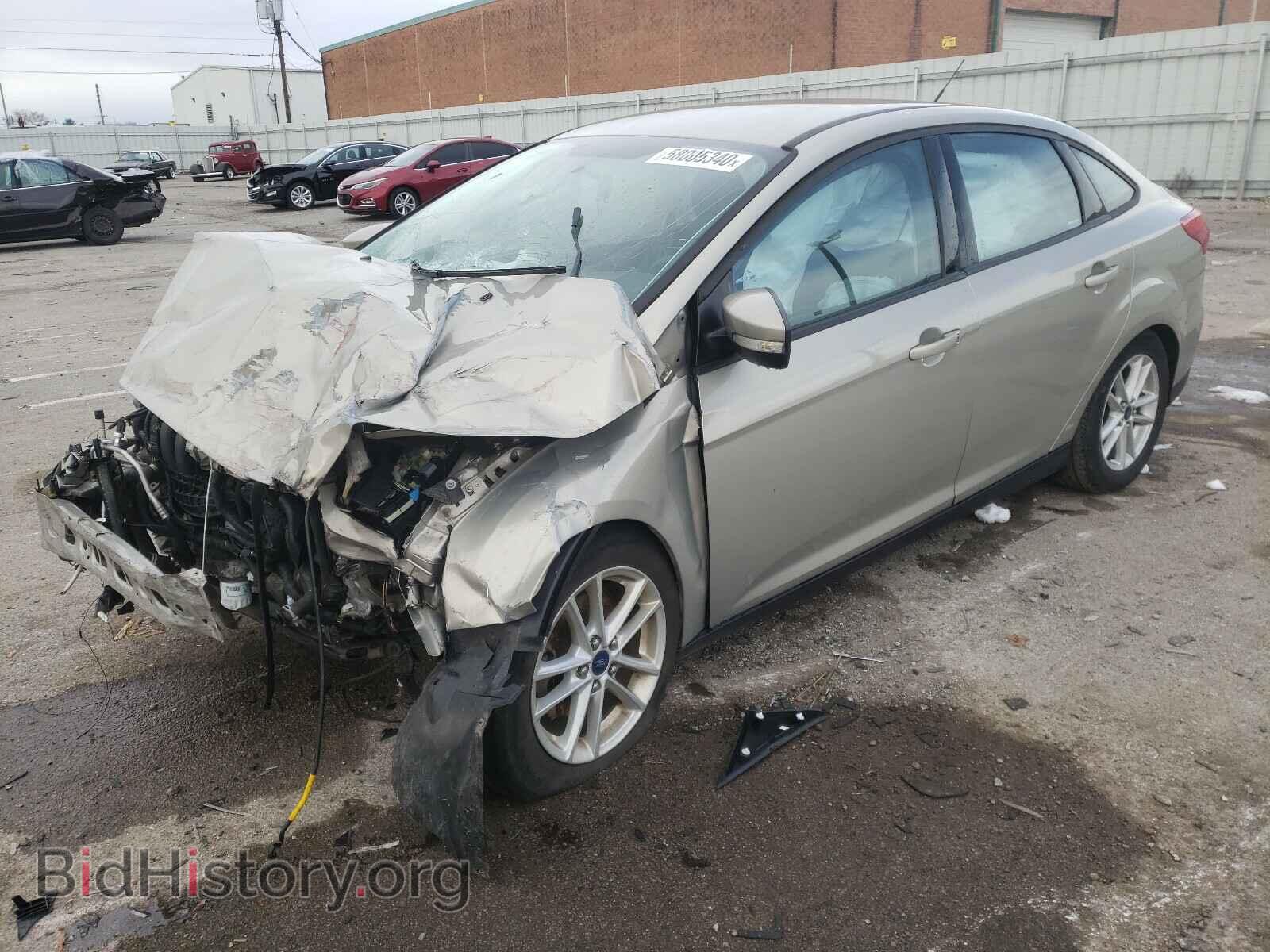 2016 FORD FOCUS - VIN: 1FADP3F27GL243701 - Photo 2