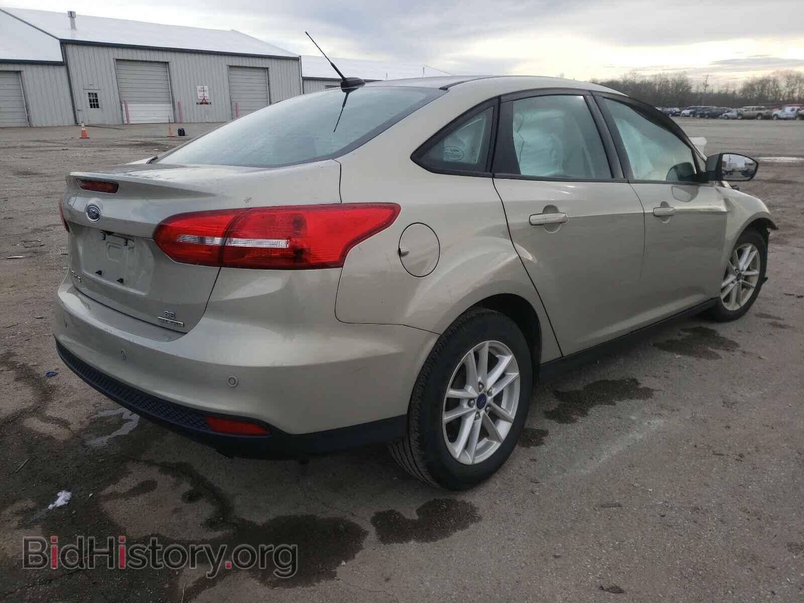 2016 FORD FOCUS - VIN: 1FADP3F27GL243701 - Photo 4