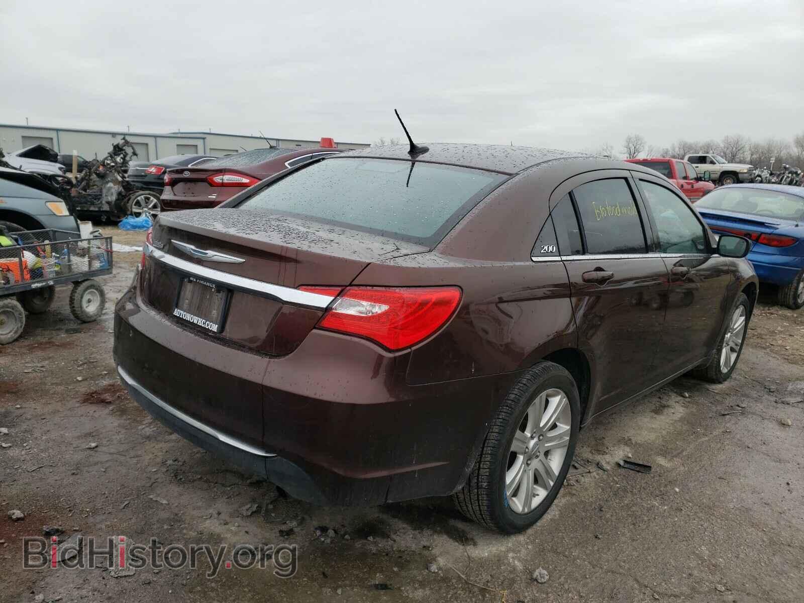 2012 CHRYSLER 200 - VIN: 1C3CCBBB5CN181705 - Фото 4