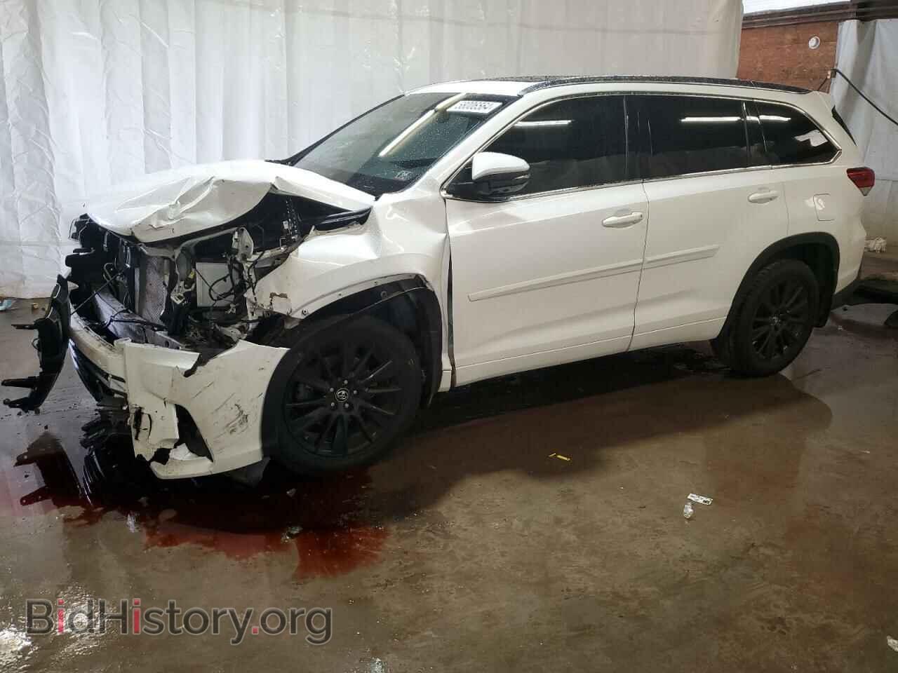 Фотография 5TDDZRFH1JS885588 - TOYOTA HIGHLANDER 2018