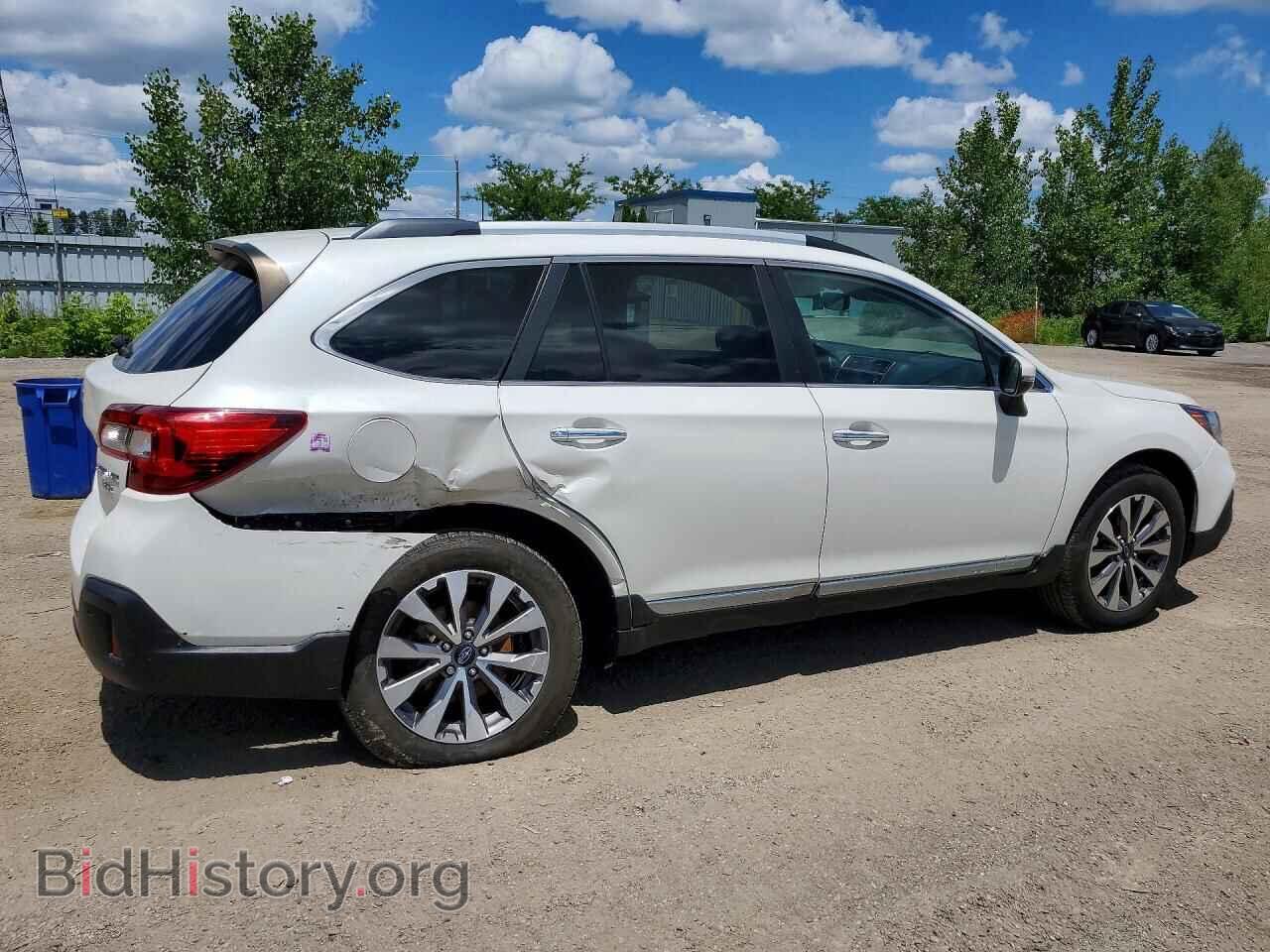 2018 SUBARU OUTBACK - VIN: 4S4BSFTC9J3266110 - Фото 3