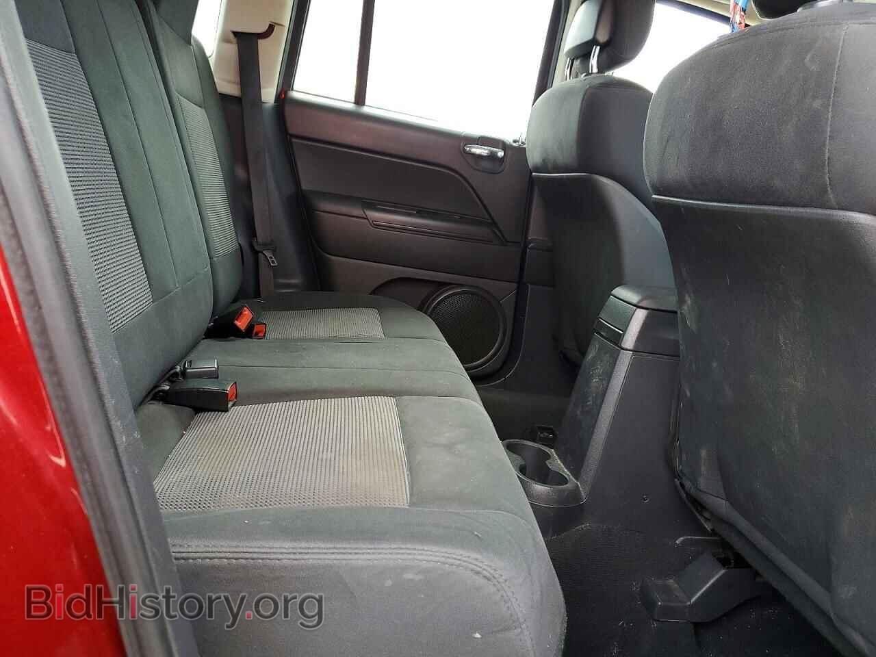 2011 JEEP COMPASS - VIN: 1J4NF1FB2BD135747 - Photo 10