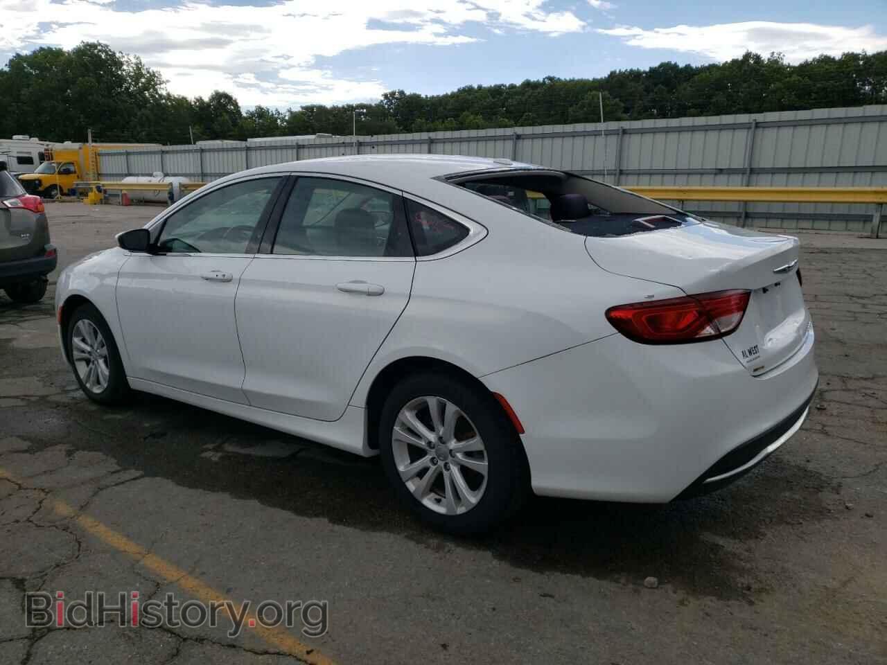 2015 CHRYSLER 200 - VIN: 1C3CCCAB8FN607186 - Фото 2