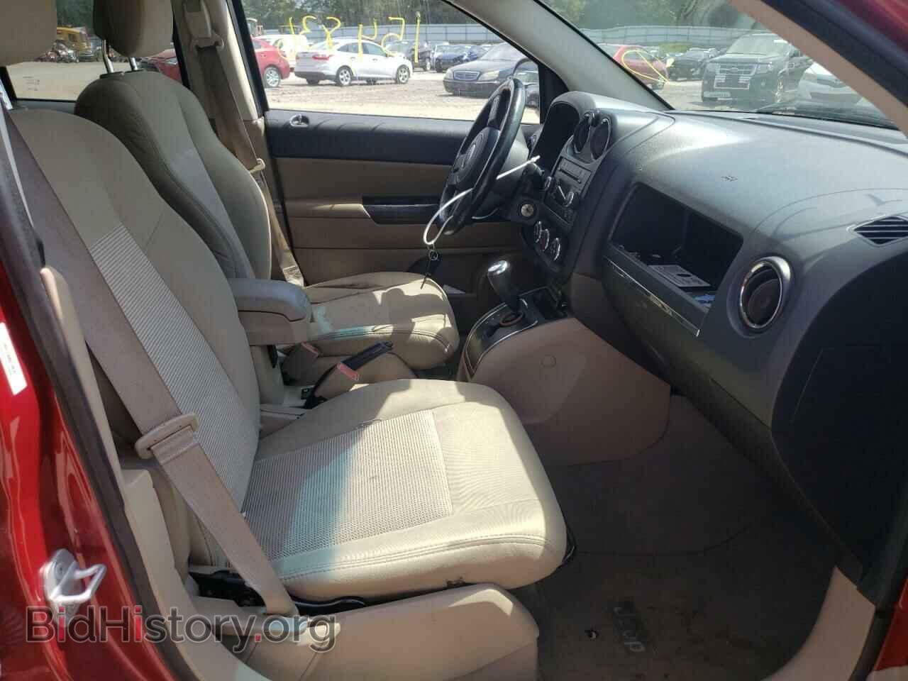 2011 JEEP COMPASS - VIN: 1J4NF1FB8BD188565 - Photo 5