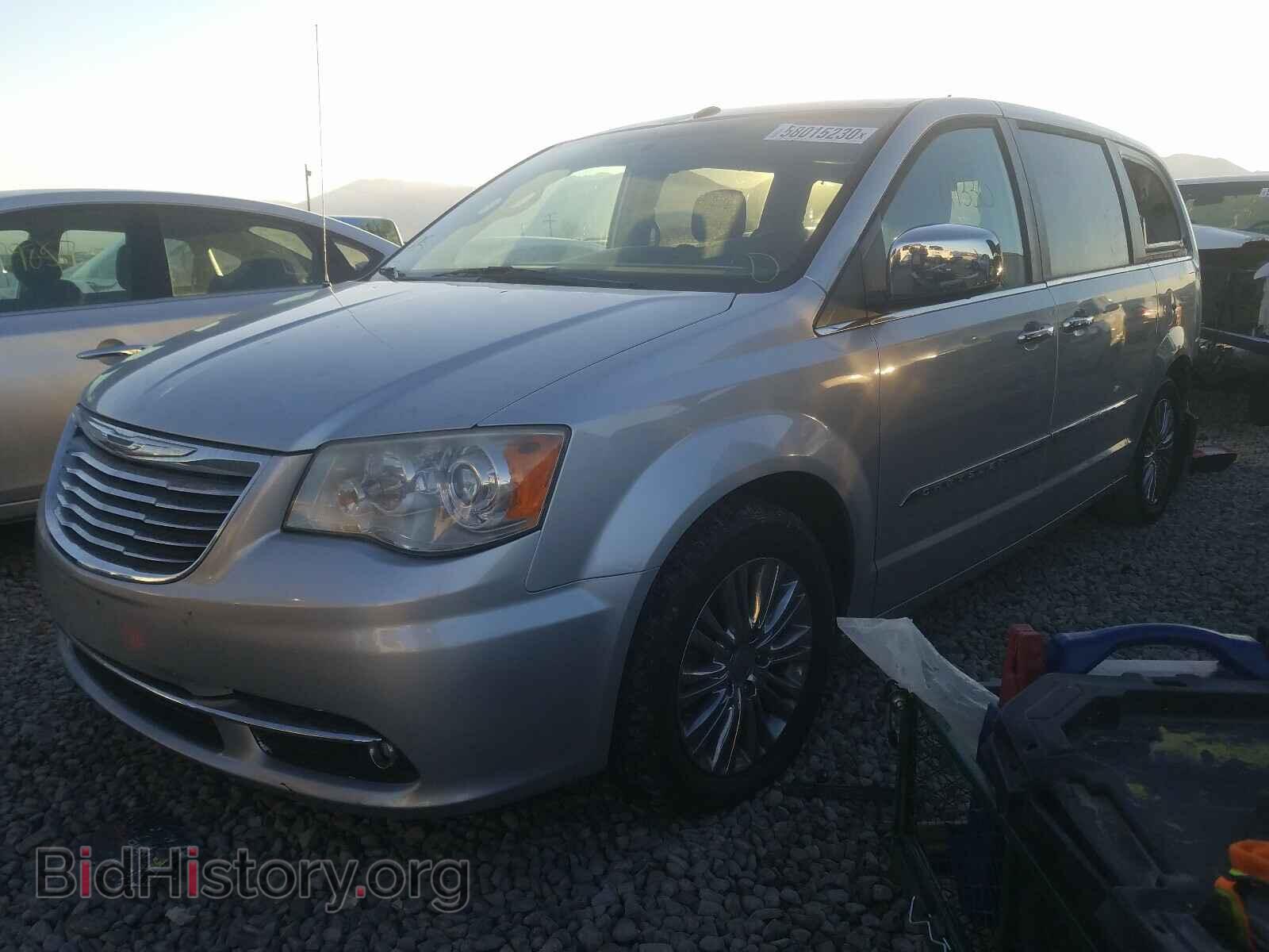 2011 CHRYSLER MINIVAN - VIN: 2A4RR6DG3BR631089 - Фото 2
