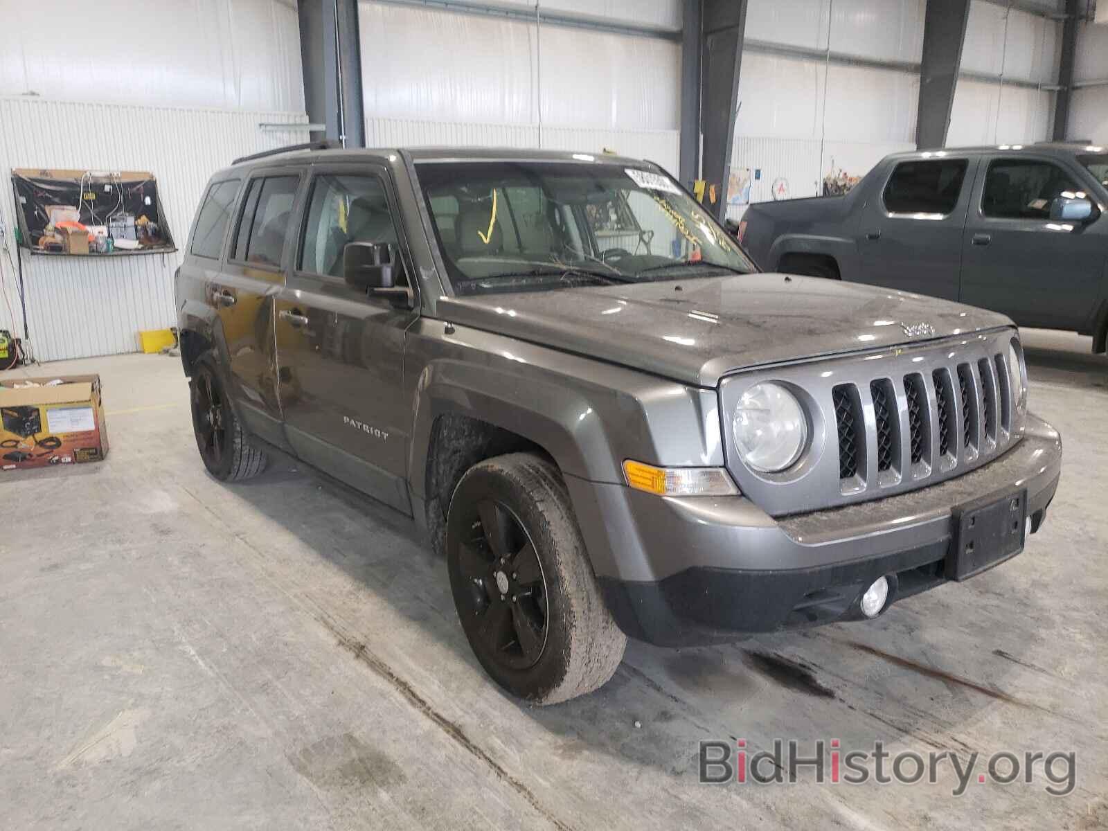 Фотография 1J4NT1GB6BD225104 - JEEP PATRIOT 2011