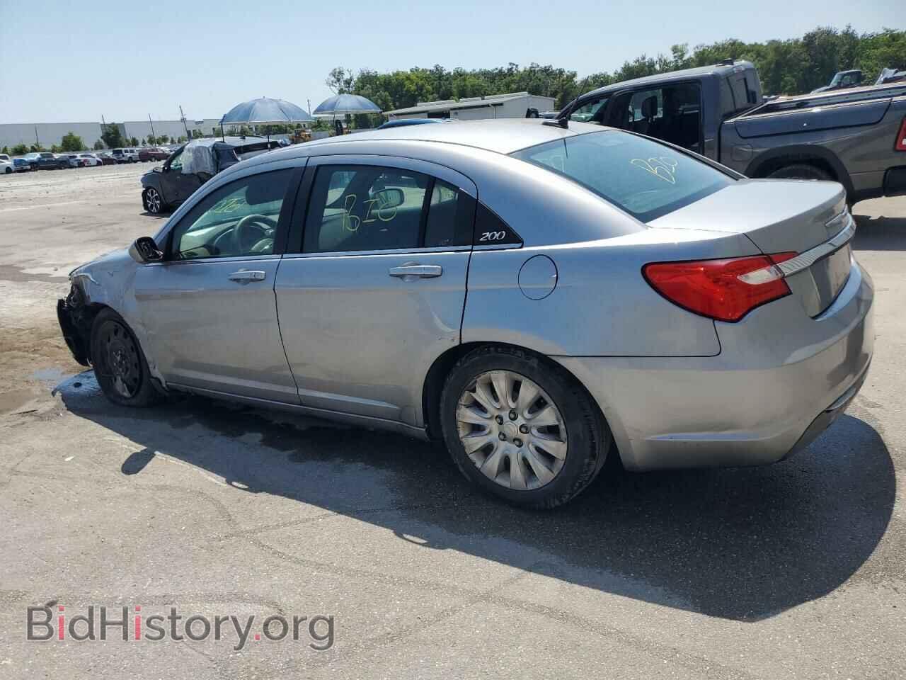 2013 CHRYSLER 200 - VIN: 1C3CCBAB0DN560680 - Фото 2