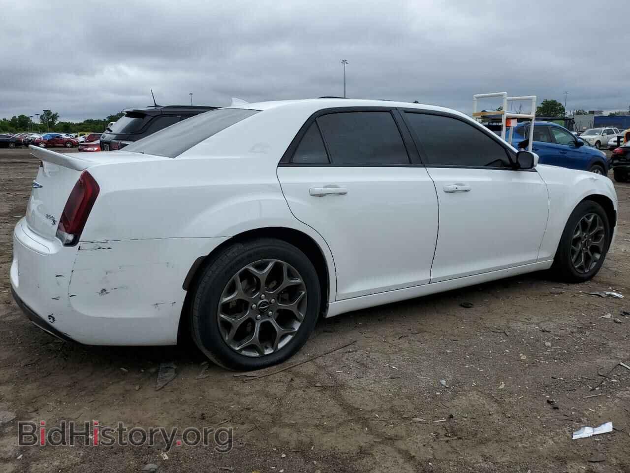 2018 CHRYSLER 300 - VIN: 2C3CCAGG6JH268968 - Фото 3