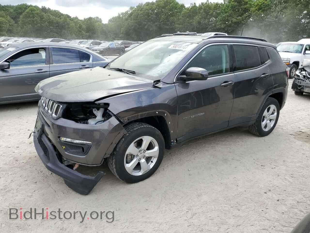 Фотография 3C4NJDBB8LT115736 - JEEP COMPASS 2020