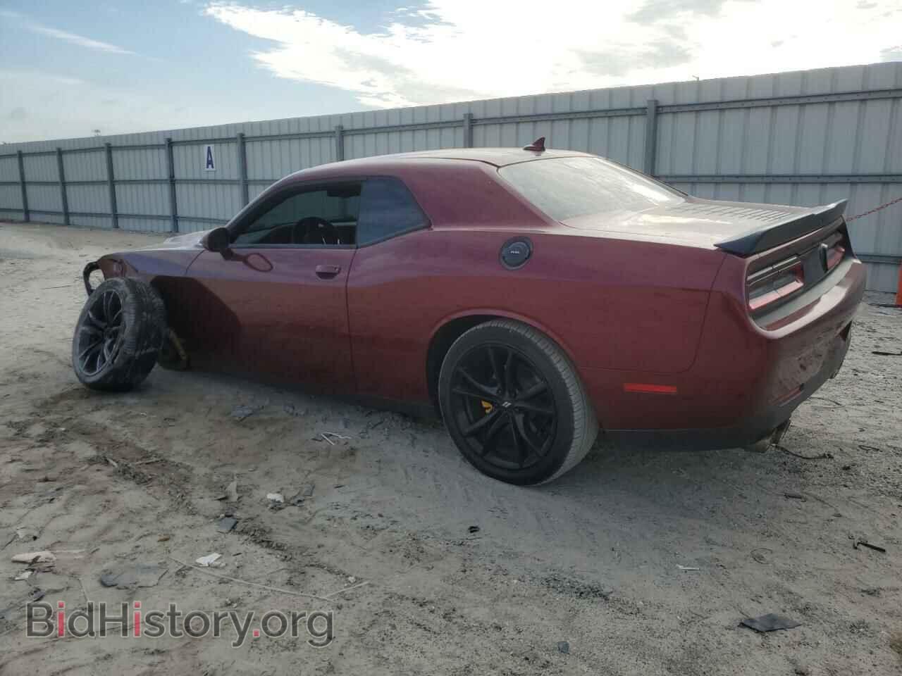 2018 DODGE CHALLENGER - VIN: 2C3CDZAG8JH246443 - Фото 2
