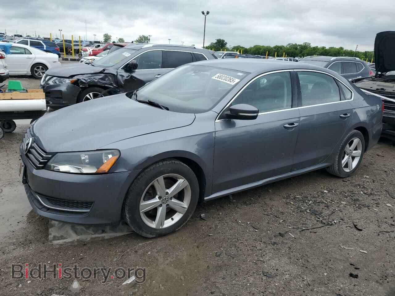 Фотография 1VWBP7A30DC018151 - VOLKSWAGEN PASSAT 2013