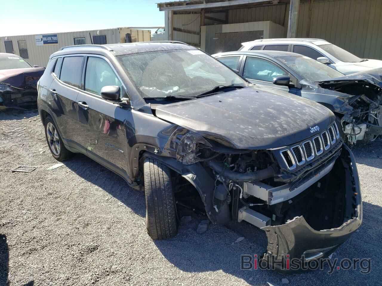 Фотография 3C4NJDCB7HT628899 - JEEP COMPASS 2017