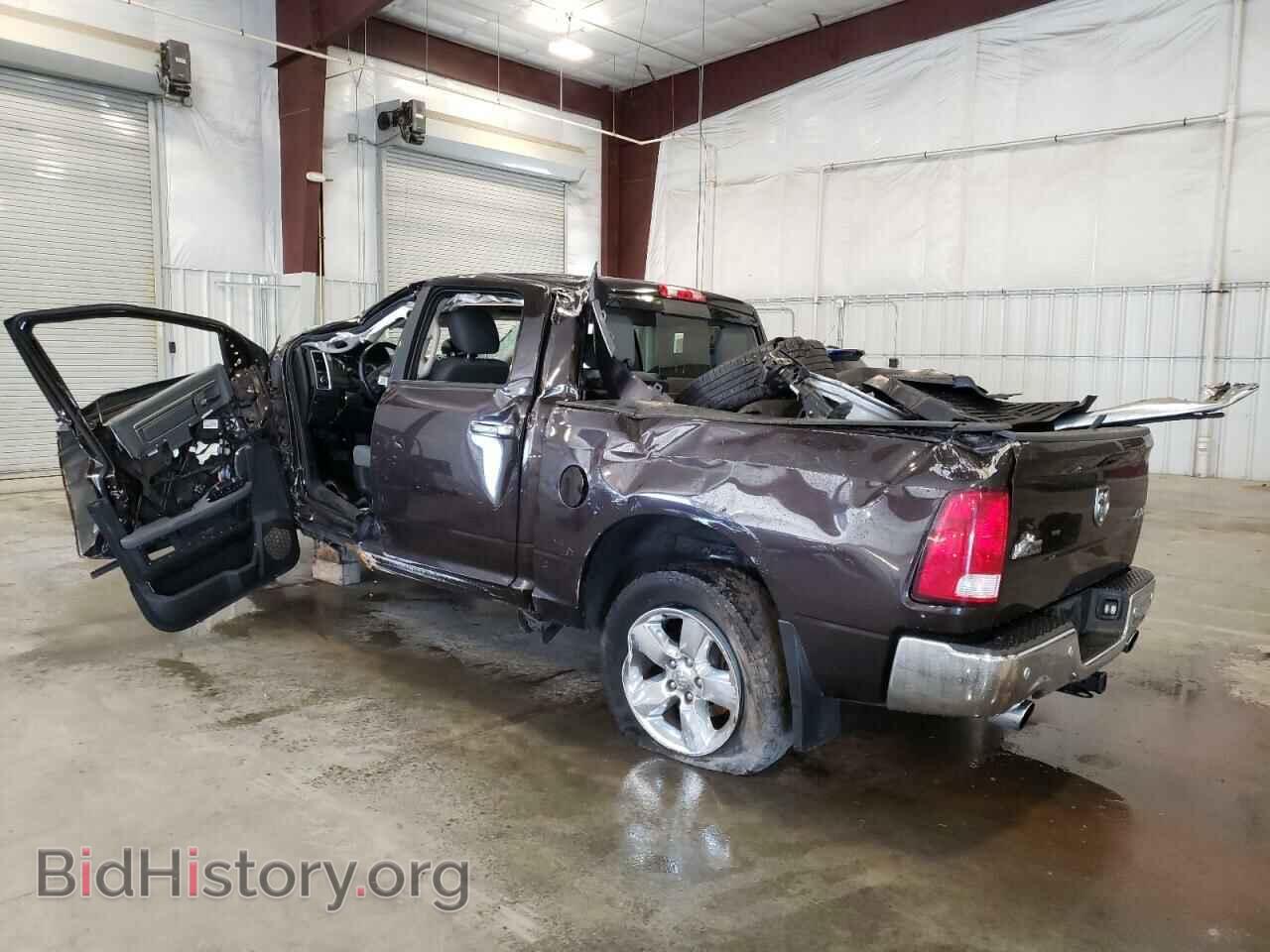 2017 RAM 1500 - VIN: 3C6RR7LT0HG660954 - Photo 2