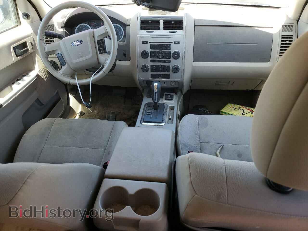 2011 FORD ESCAPE - VIN: 1FMCU5K3XBKC19685 - Фото 8