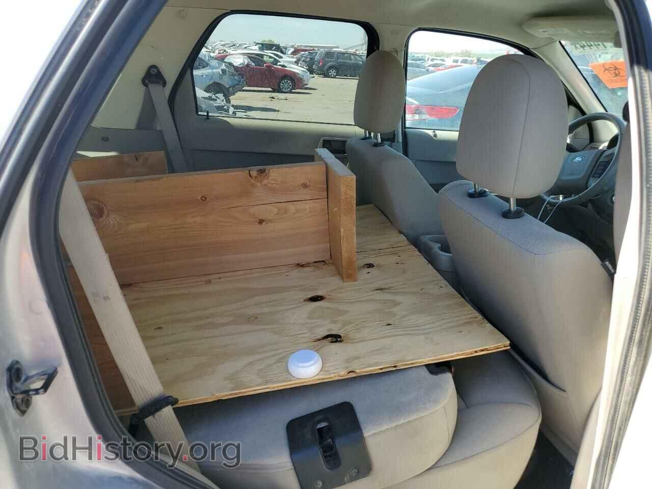 2011 FORD ESCAPE - VIN: 1FMCU5K3XBKC19685 - Фото 10
