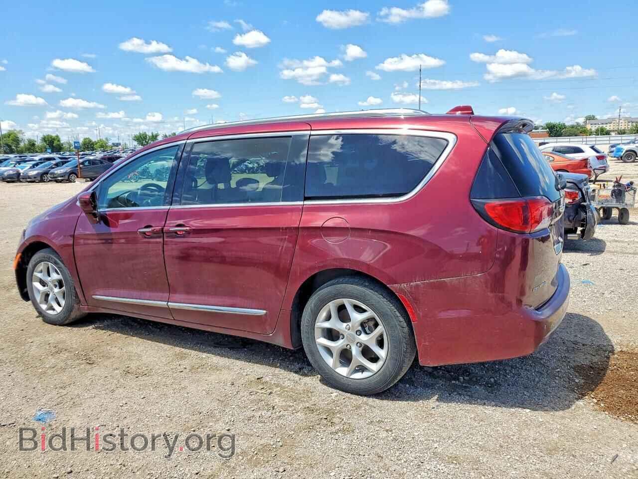2017 CHRYSLER PACIFICA - VIN: 2C4RC1EG6HR763930 - Photo 2