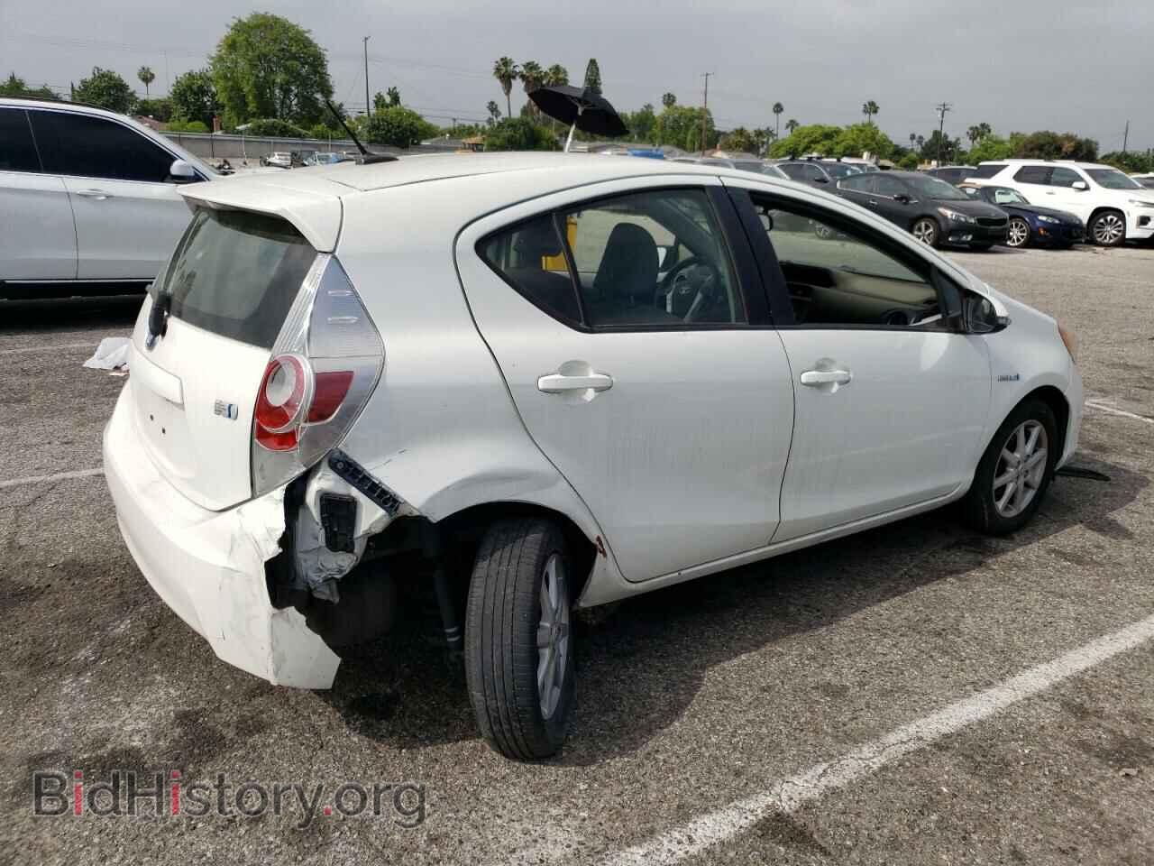 2012 TOYOTA PRIUS - VIN: JTDKDTB37C1012554 - Фото 3