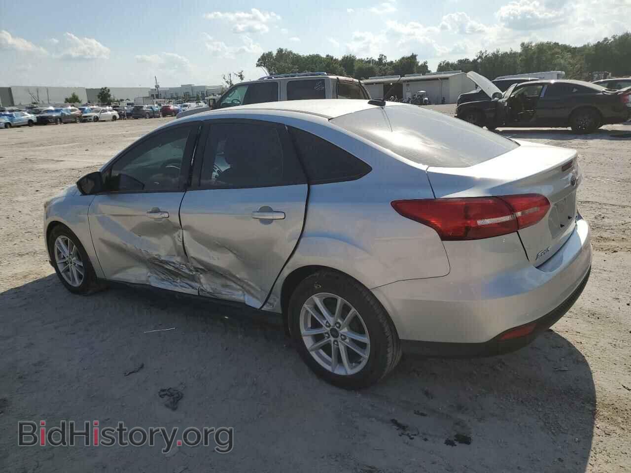 2015 FORD FOCUS - VIN: 1FADP3F27FL382001 - Photo 2