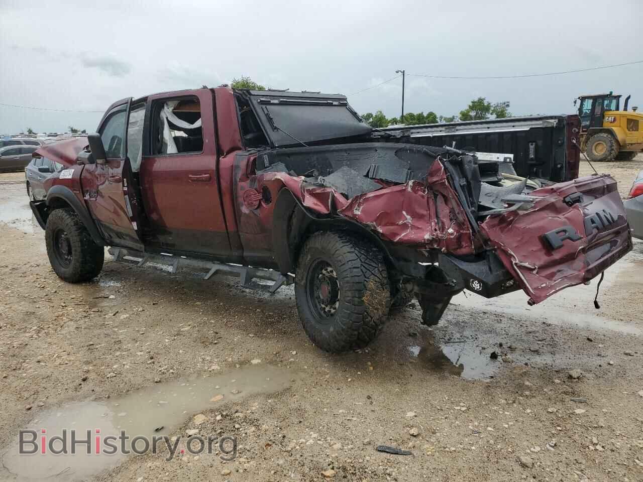2018 RAM 2500 - VIN: 3C6TR5EJXJG170484 - Photo 2