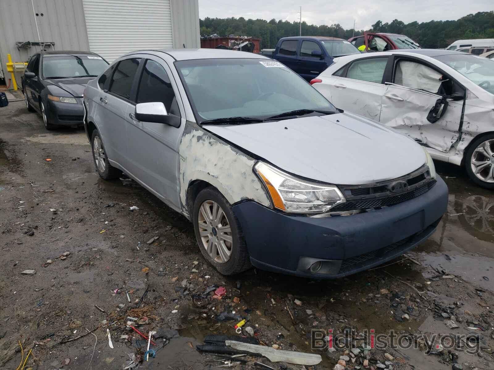 Photo 1FAHP35N28W164045 - FORD FOCUS 2008