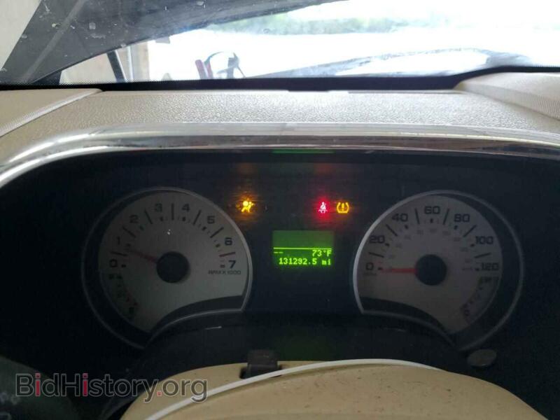 2006 Ford EXPLORER (VIN 1FMEU64E76UB29613) — photo 9 of 14
