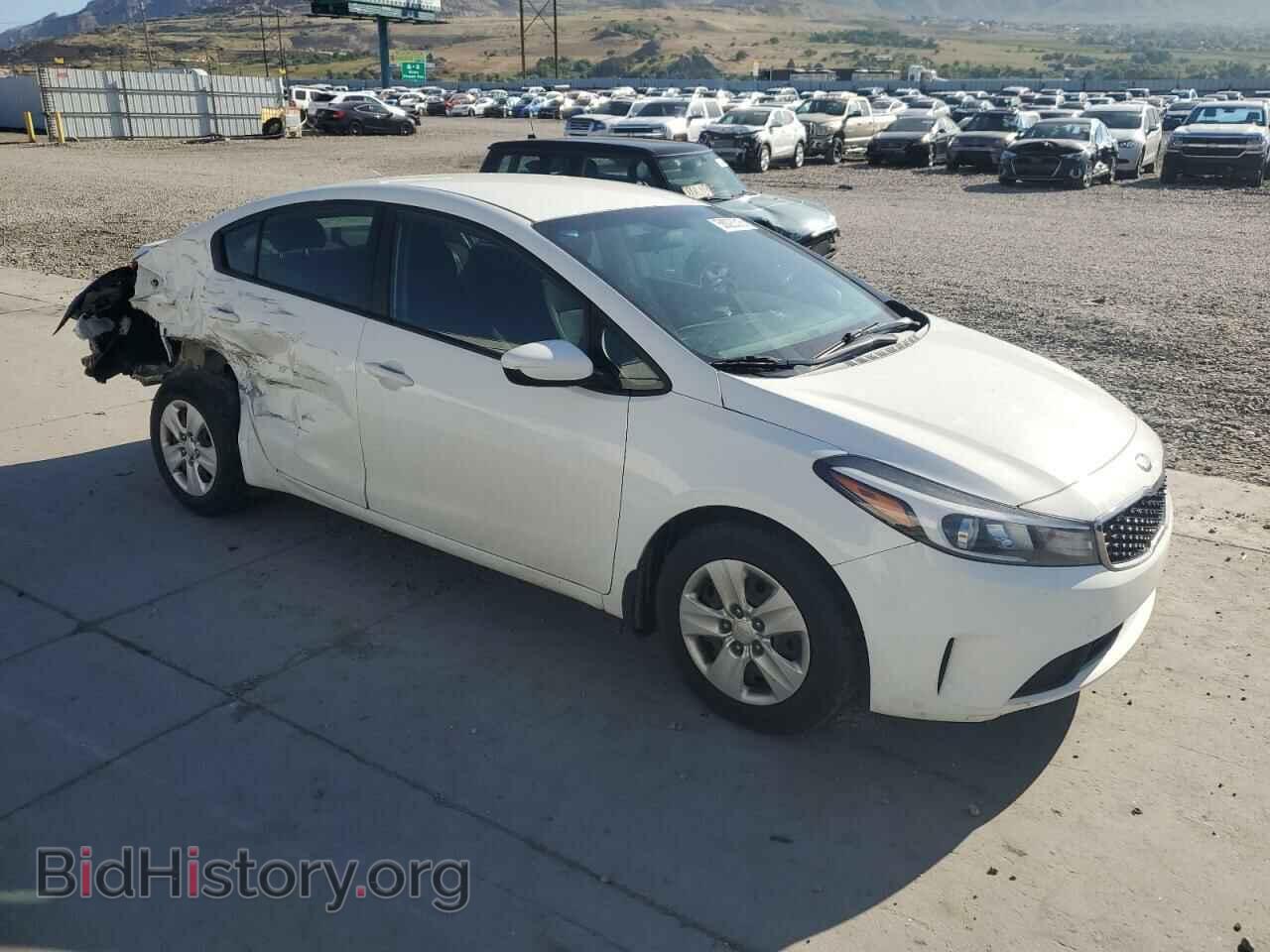 2017 KIA FORTE - VIN: 3KPFK4A74HE014381 - Фото 4