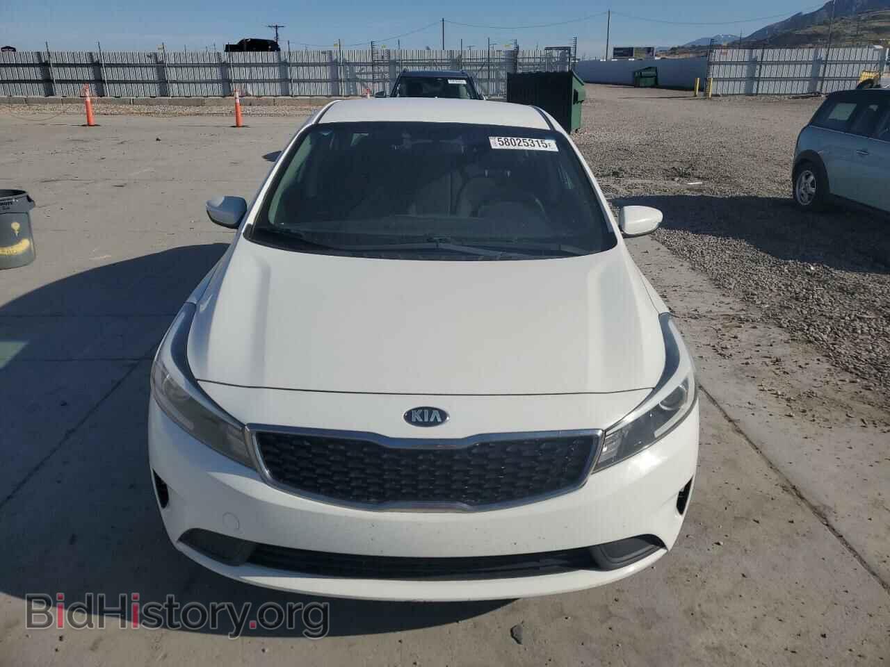 2017 KIA FORTE - VIN: 3KPFK4A74HE014381 - Фото 5