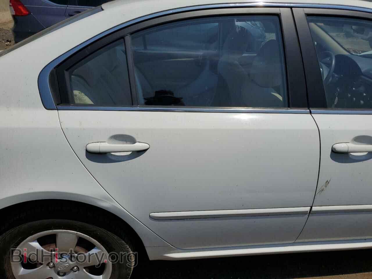 2009 KIA OPTIMA - VIN: KNAGE228195283388 - Фото 10
