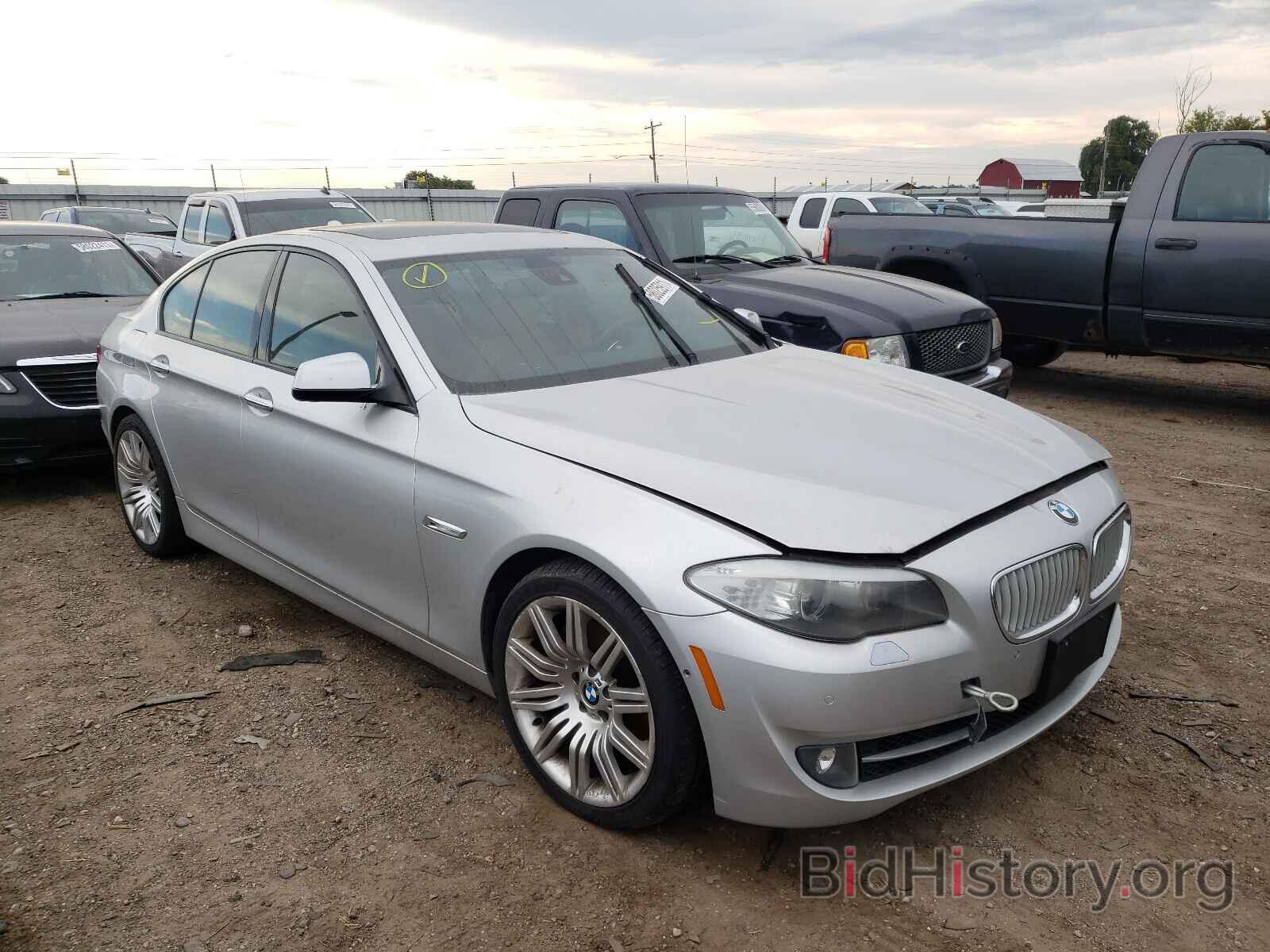 Photo WBAFR9C52BC617703 - BMW 5 SERIES 2011