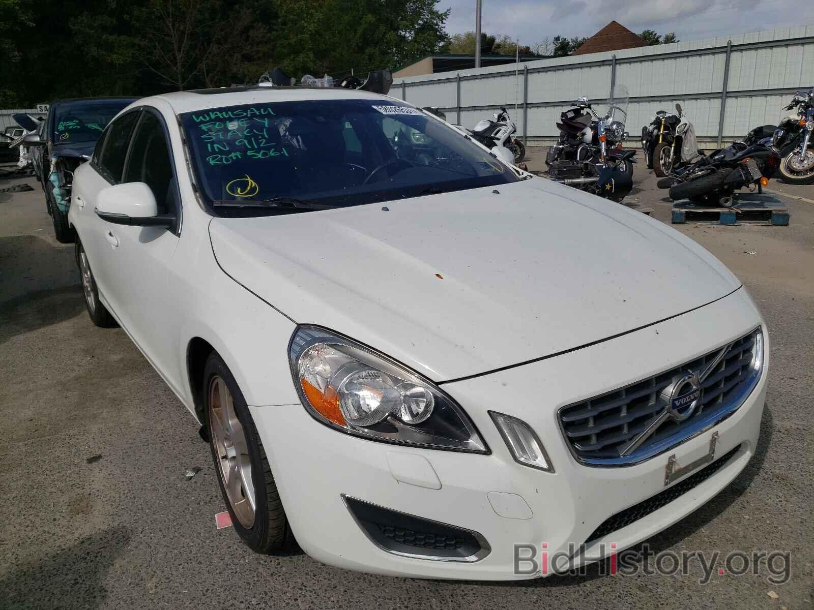Photo YV1612FH0D2179435 - VOLVO S60 2013