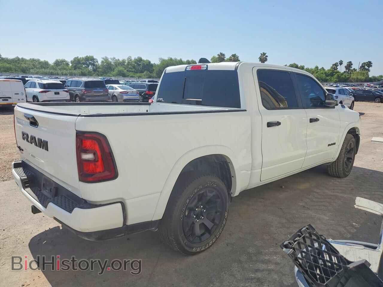 2025 RAM 1500 - VIN: 3C6RREFG9S4153515 - Фото 3