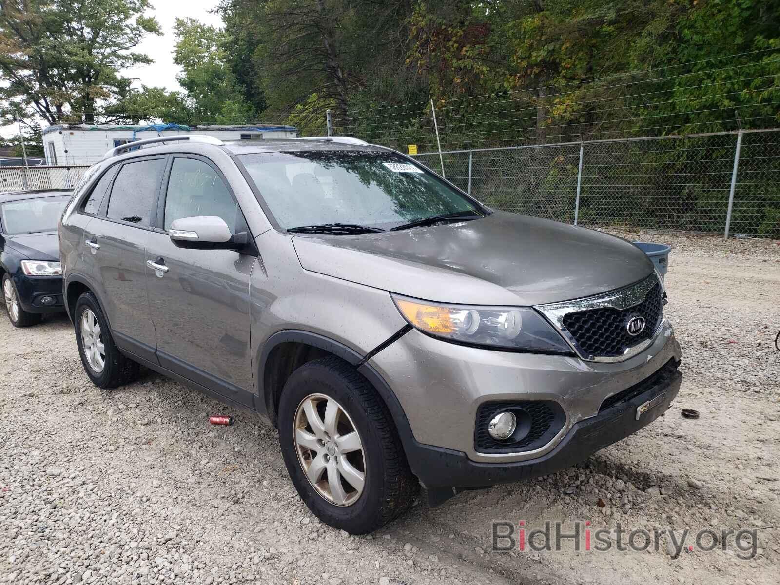 Photo 5XYKT3A66DG324574 - KIA SORENTO 2013