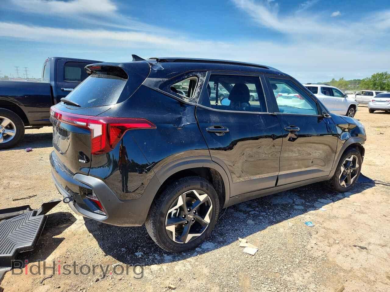 2025 KIA SELTOS - VIN: KNDEUCAA4S7788536 - Фото 3