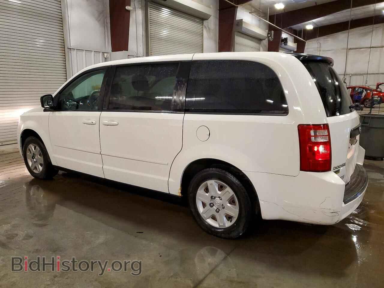 2010 DODGE CARAVAN - VIN: 2D4RN4DE2AR102268 - Photo 2